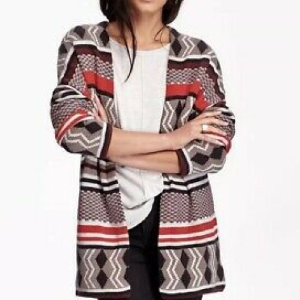Geo Patterned Cocoon Cardigan - Picture 2 of 11